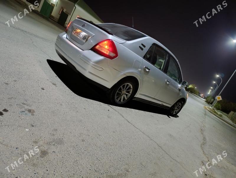 Nissan Versa 2009 - 130 000 TMT - Ашхабад - img 1