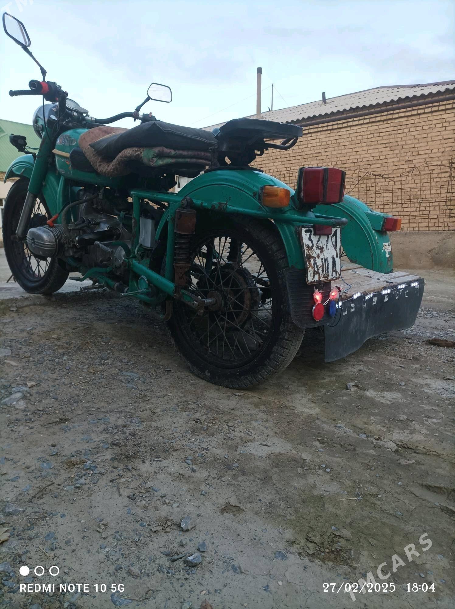 Ural 4320 1994 - 6 000 TMT - Bäherden - img 7