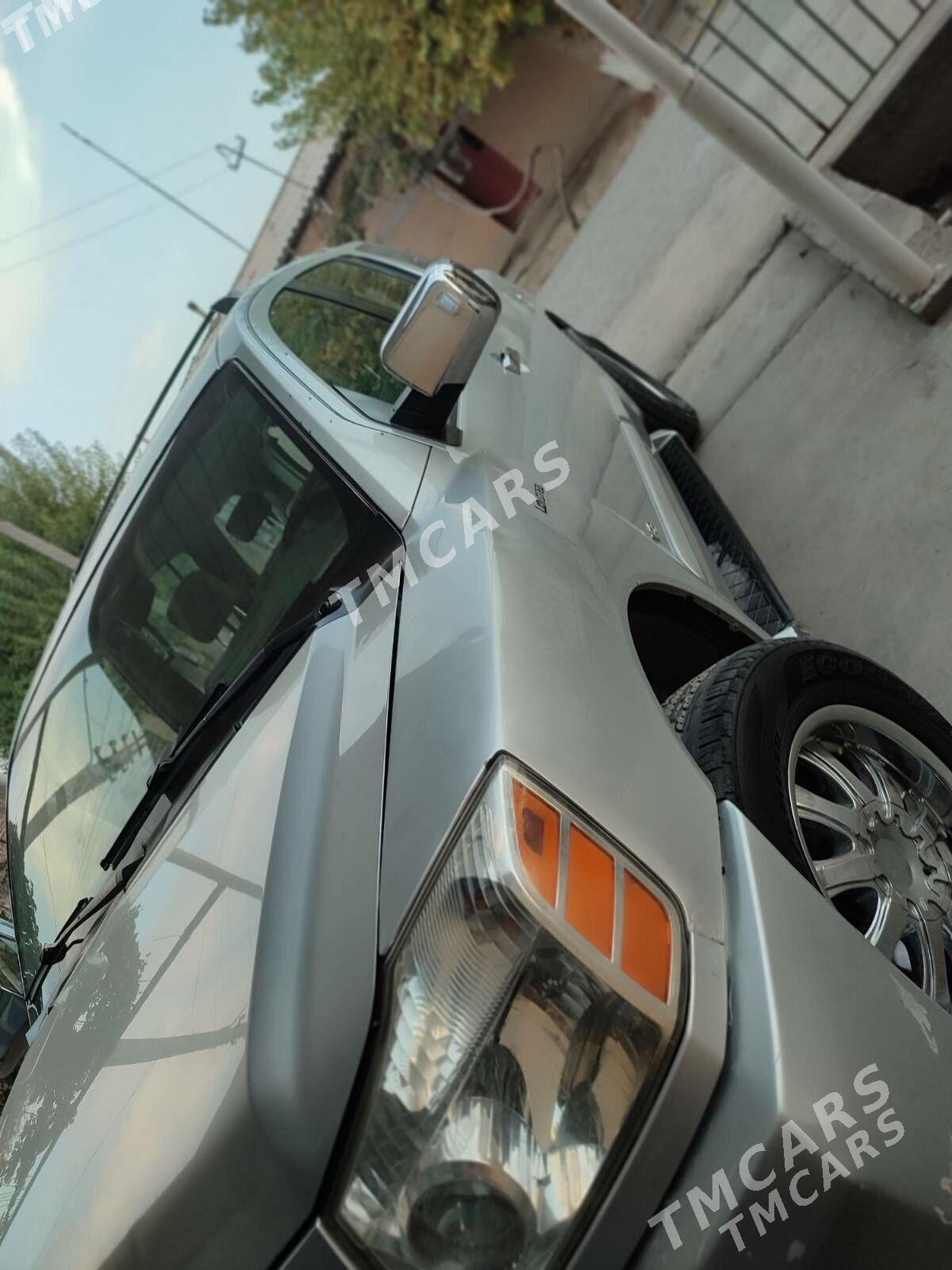 Nissan Armada 2005 - 140 000 TMT - Türkmenabat - img 7