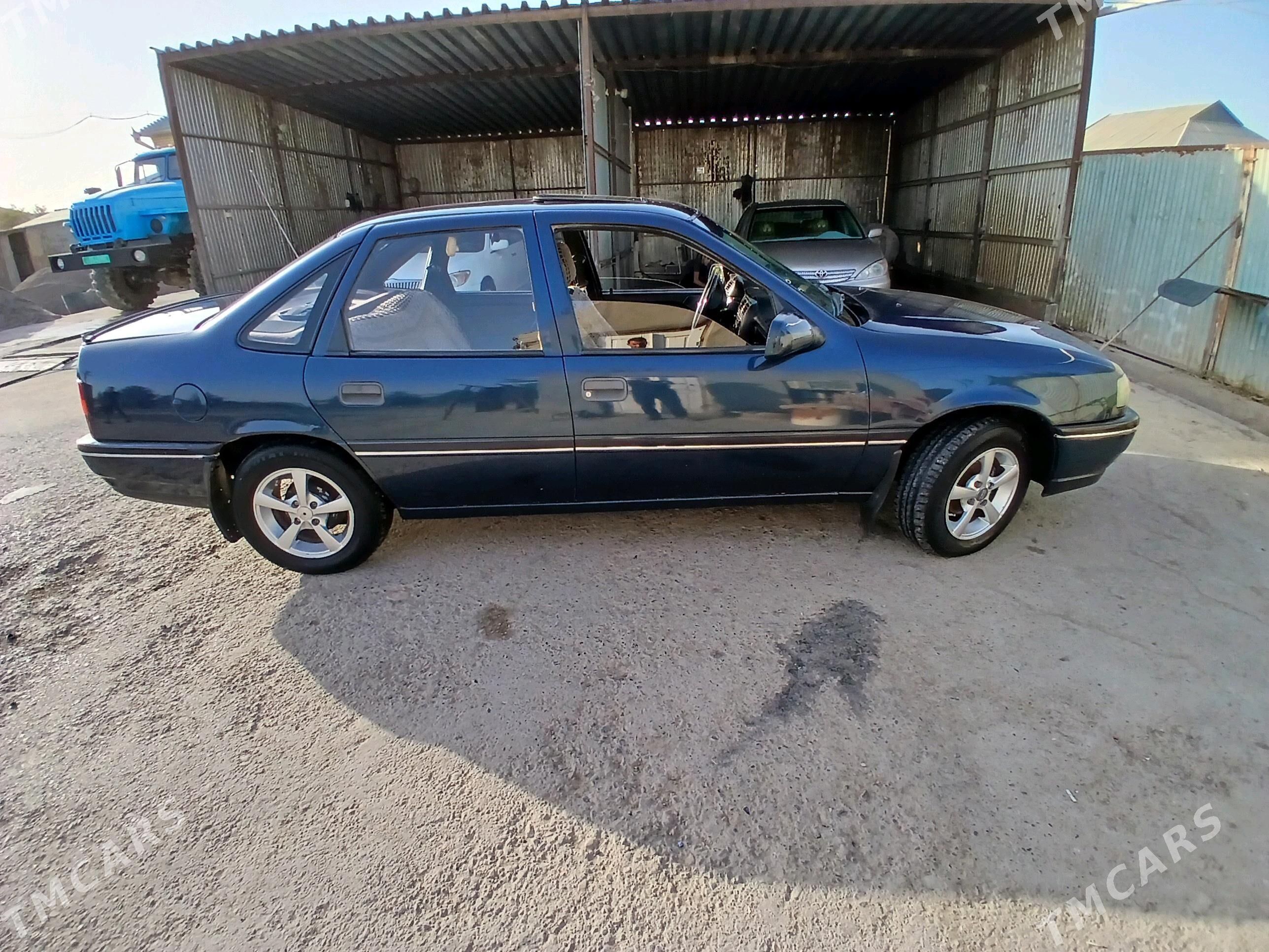 Opel Vectra 1992 - 38 000 TMT - Sakarçäge - img 5