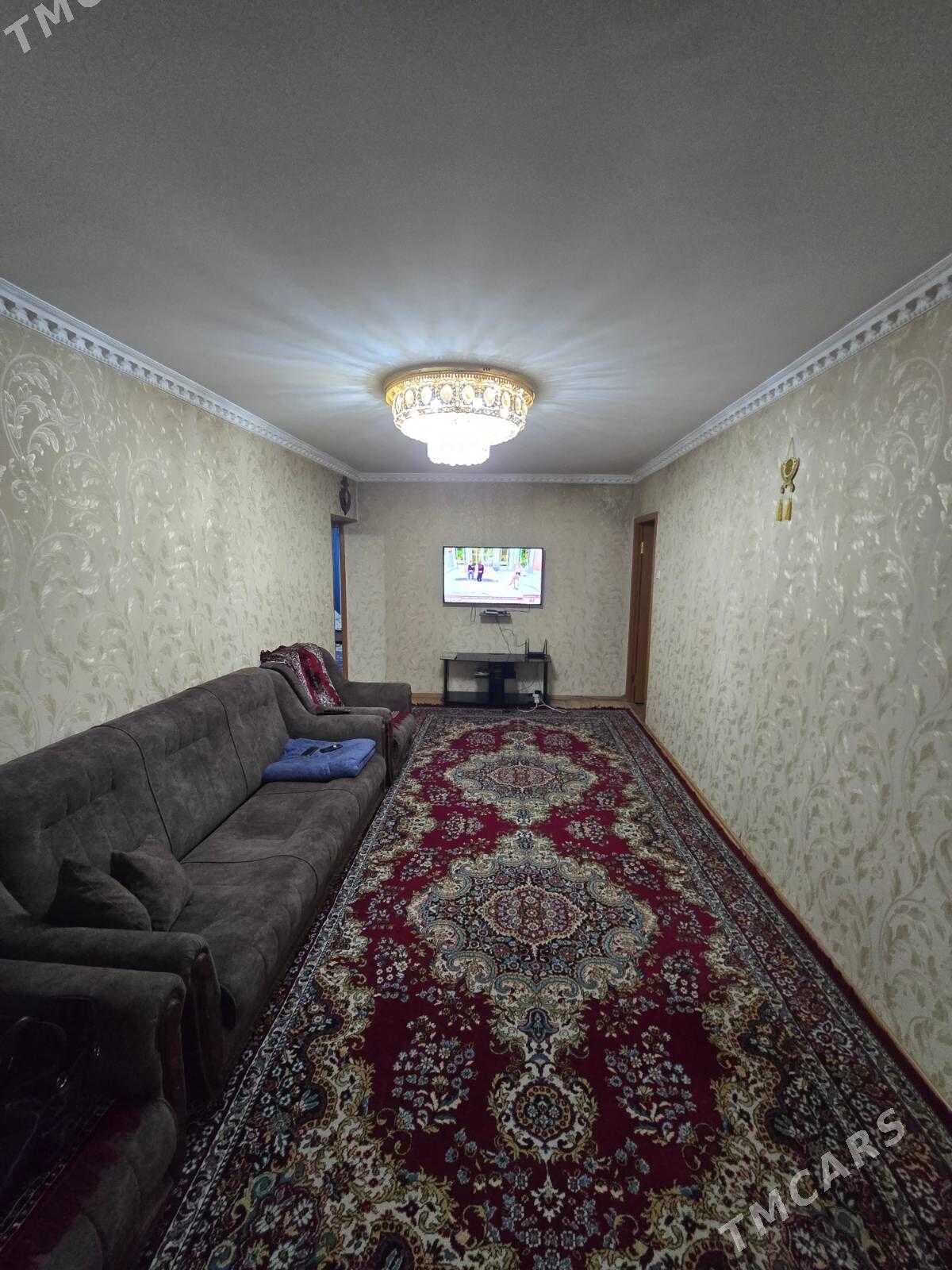 10мкр 1эт 3ком 72м2 Срочно - Ашхабад - img 1