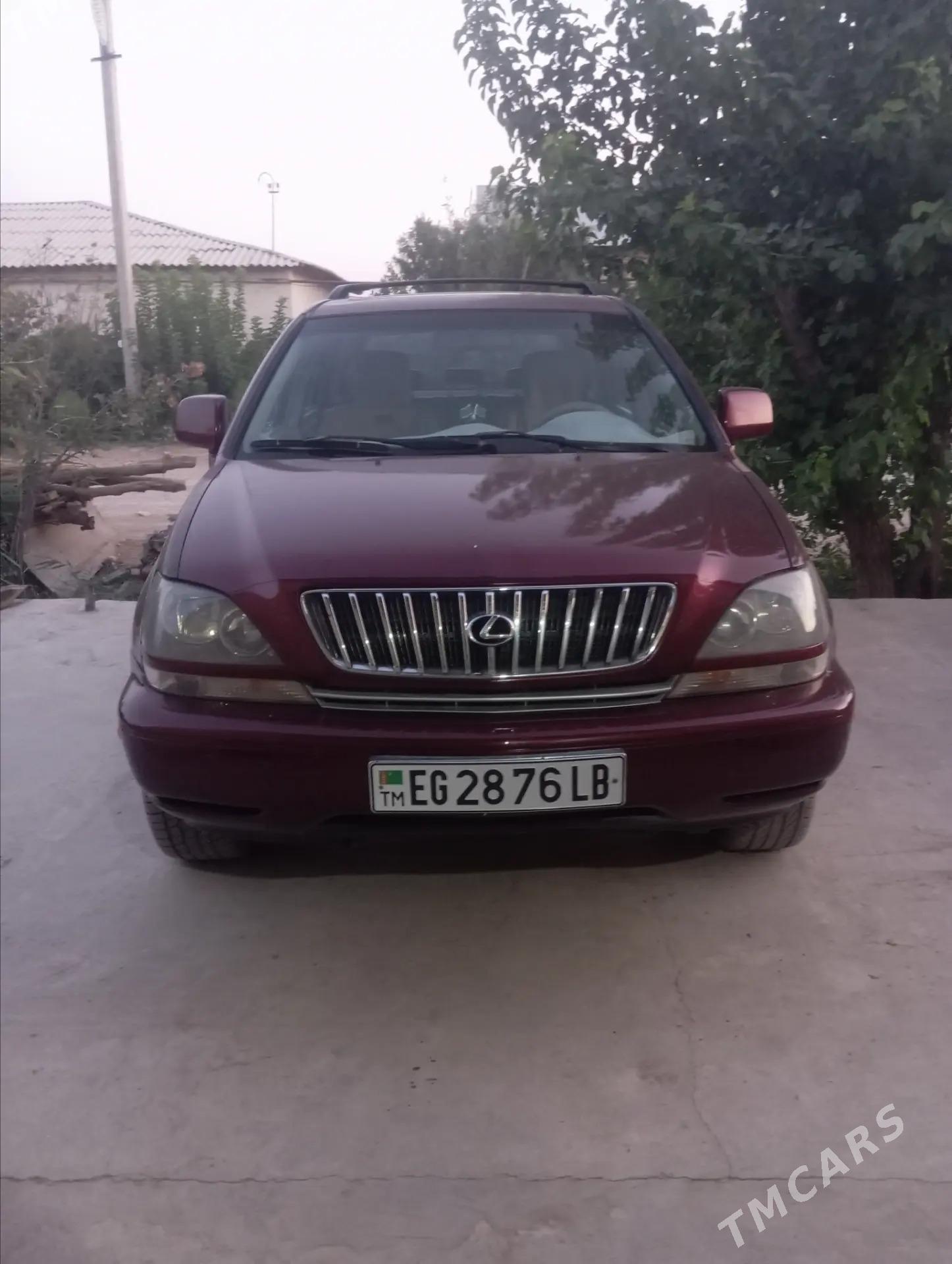 Lexus RX 300 2000 - 190 000 TMT - Фарап - img 2