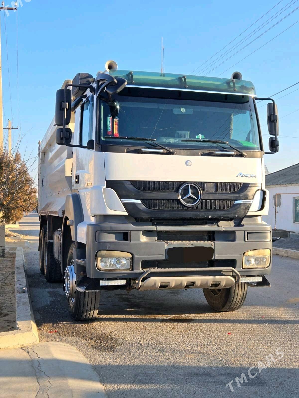Mercedes-Benz ACTROS 3331 2014 - 700 000 TMT - Gökdepe - img 2
