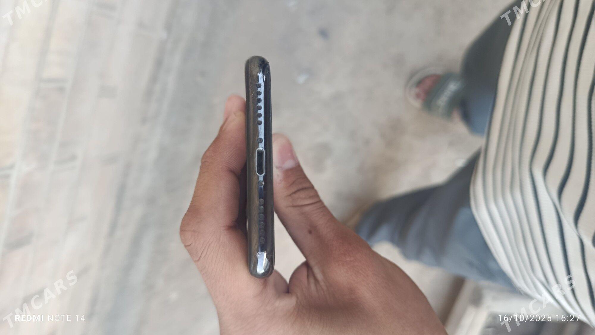 iPhone x LL/A - Mary - img 3