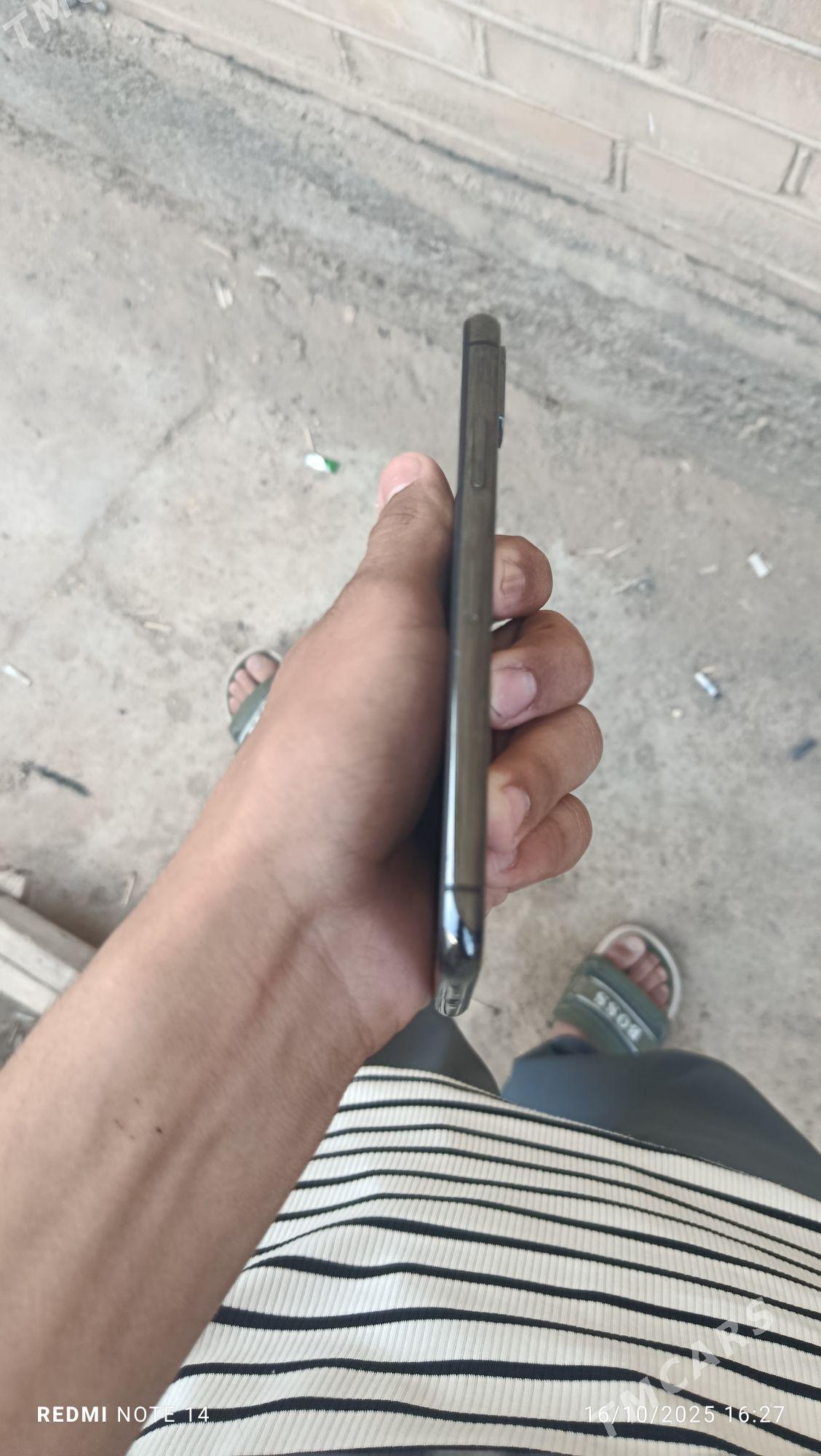 iPhone x LL/A - Mary - img 6