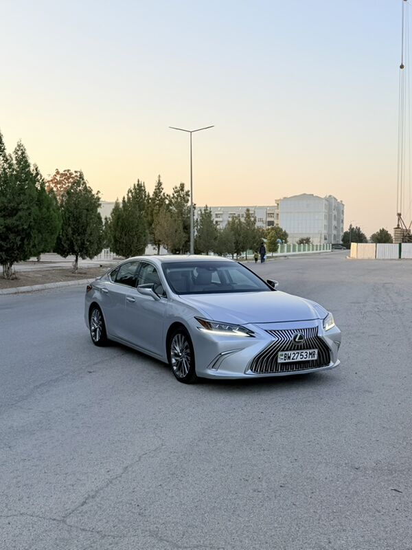 Lexus ES 350 2020 - 562 000 TMT - Мары - img 2