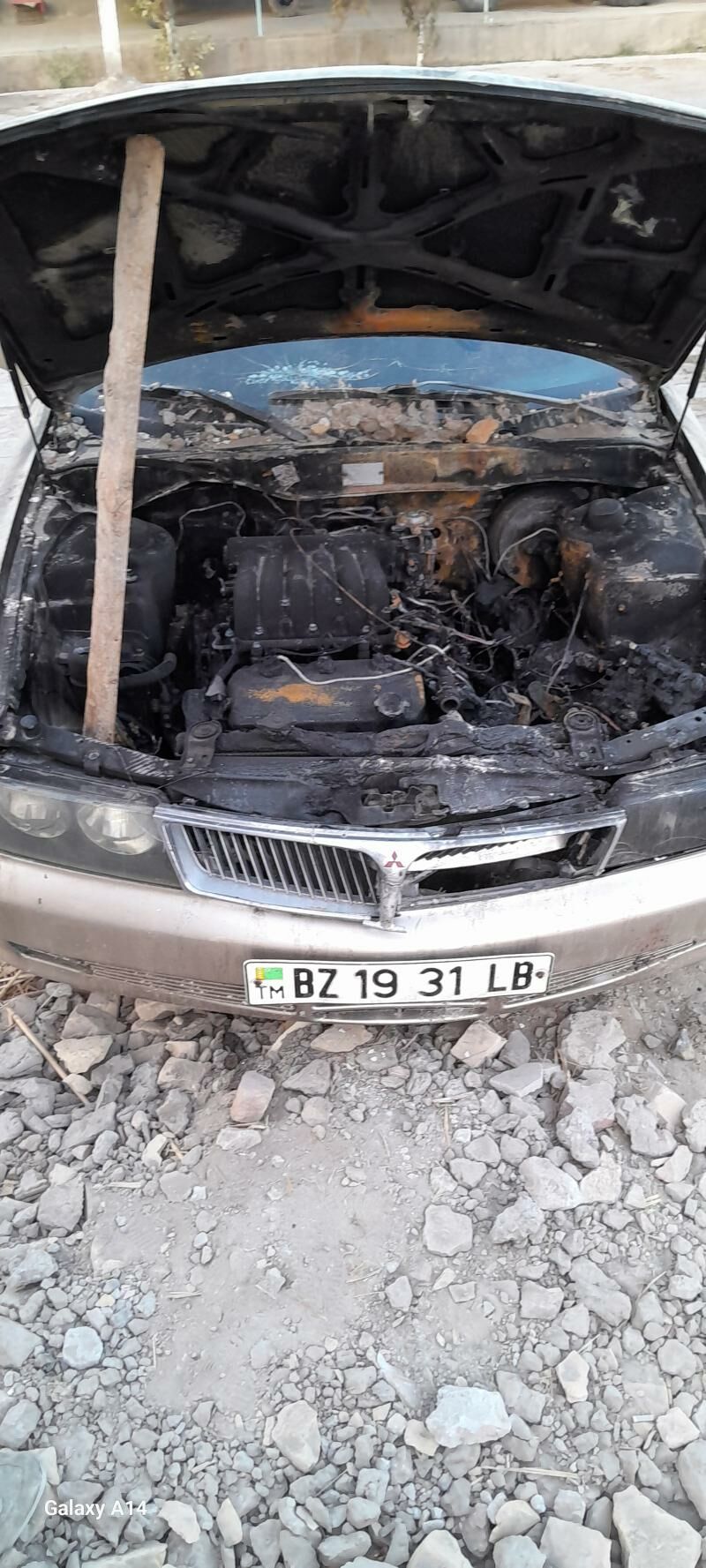 Mitsubishi Diamante 1996 - 10 000 TMT - Чарджоу - img 1