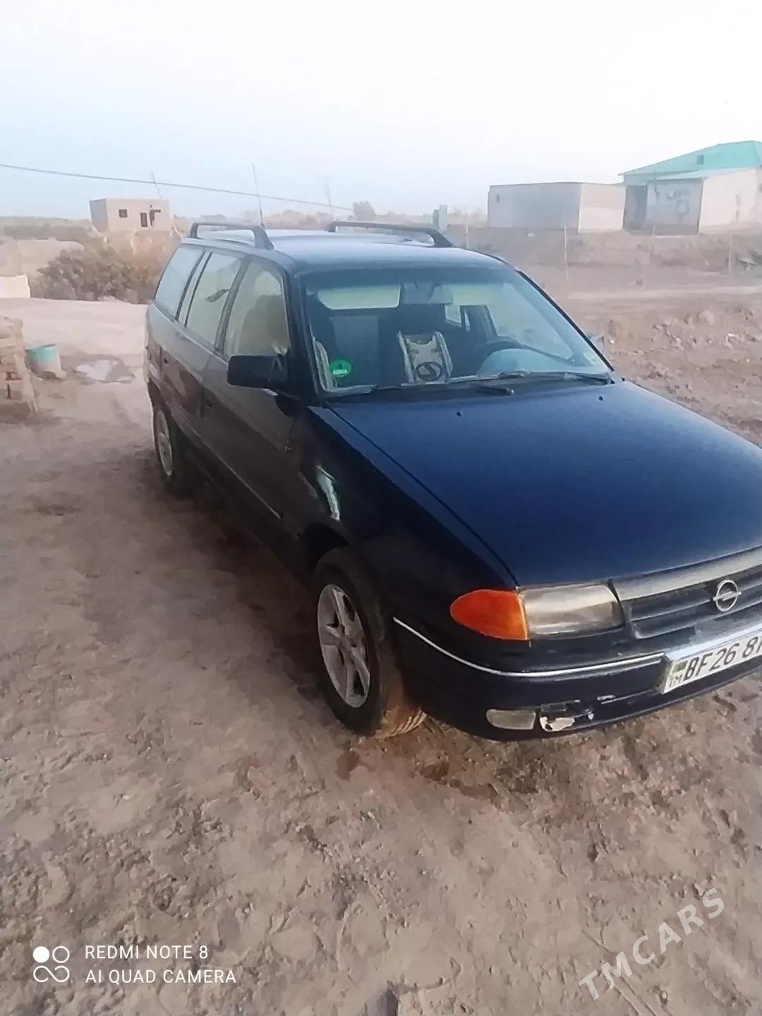 Opel Astra 1993 - 45 000 TMT - Дашогуз - img 5