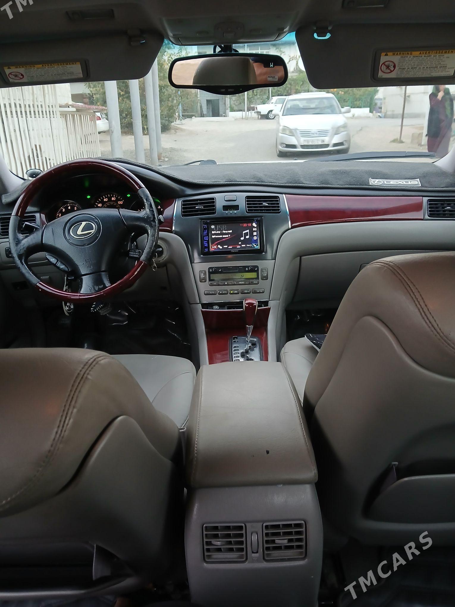 Lexus ES 300 2003 - 180 000 TMT - Türkmenbaşy - img 2