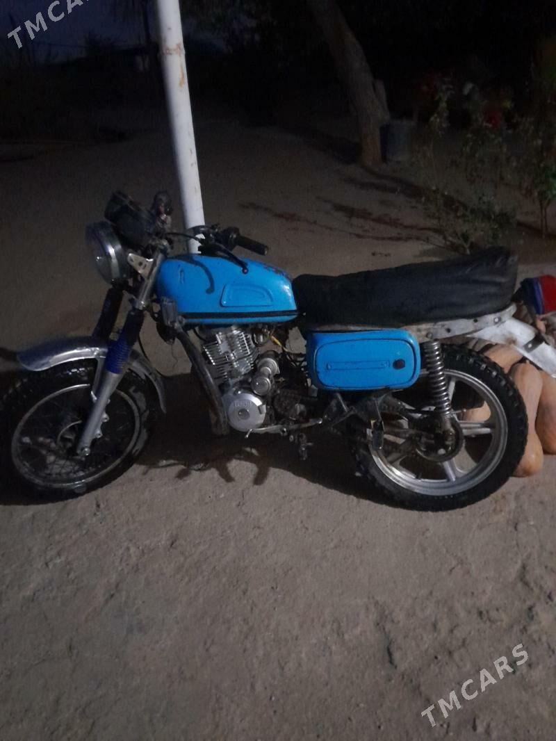 Jawa 300 2025 - 7 400 TMT - Ёлётен - img 1