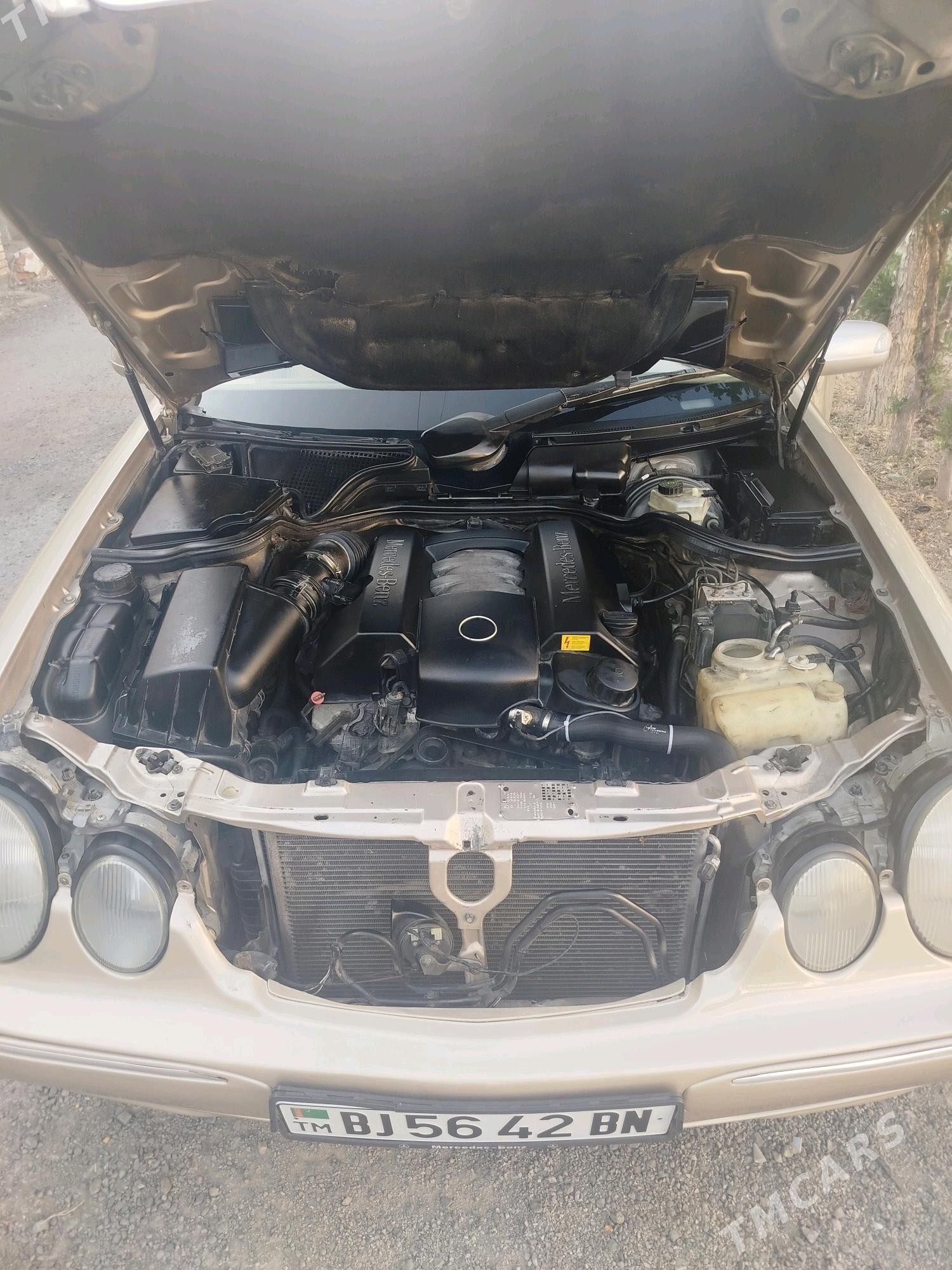 Mercedes-Benz E320 2001 - 106 000 TMT - Туркменбаши - img 2