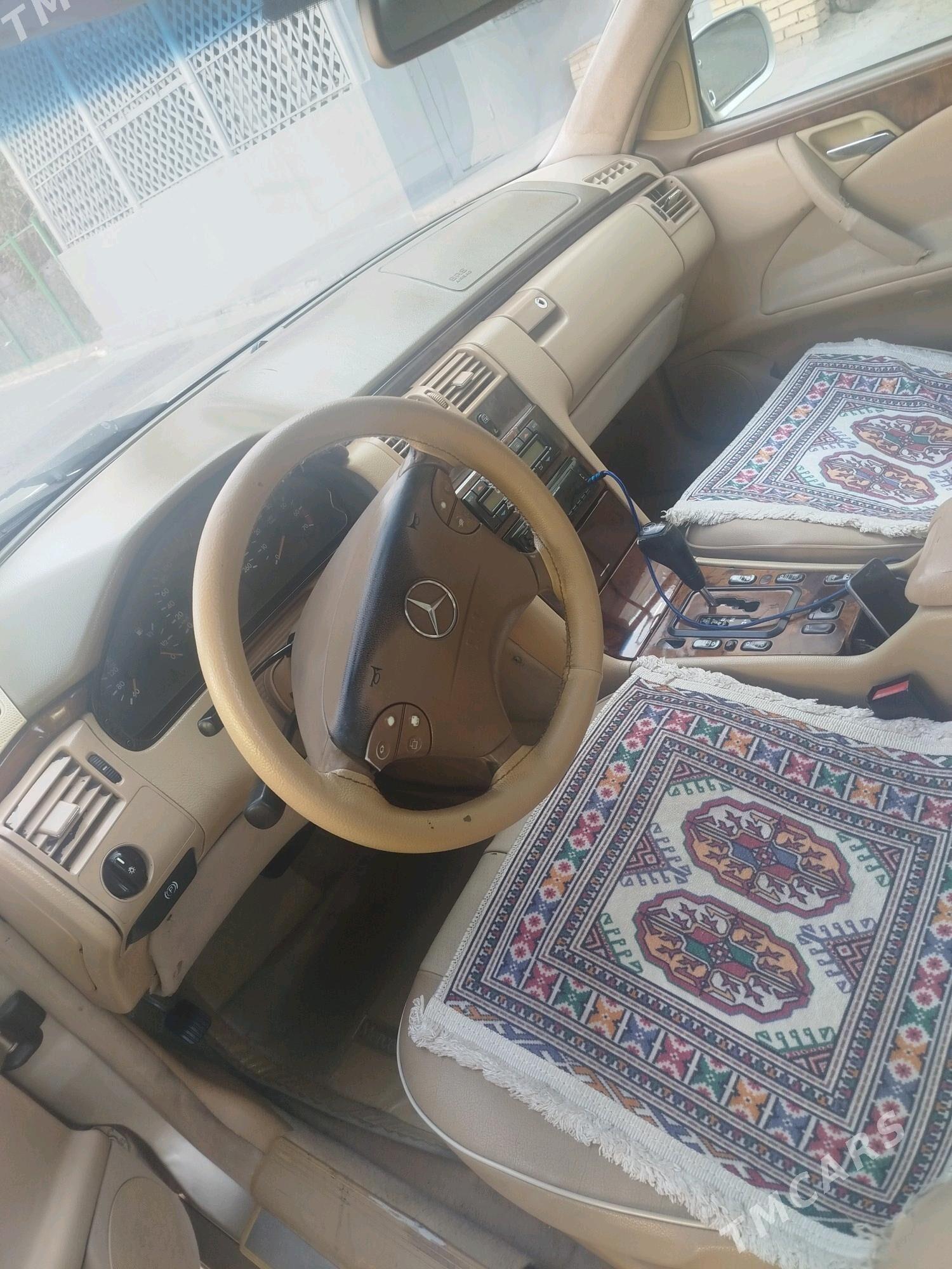 Mercedes-Benz E320 2001 - 106 000 TMT - Туркменбаши - img 5