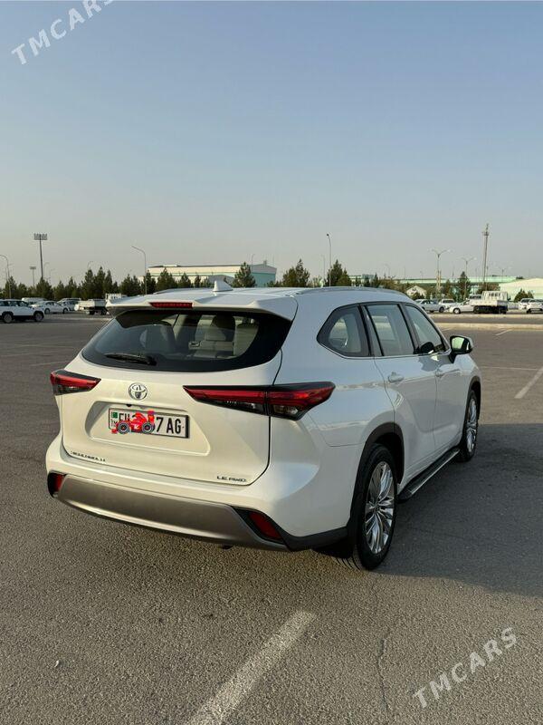 Toyota Highlander 2022 - 550 000 TMT - Çoganly - img 3