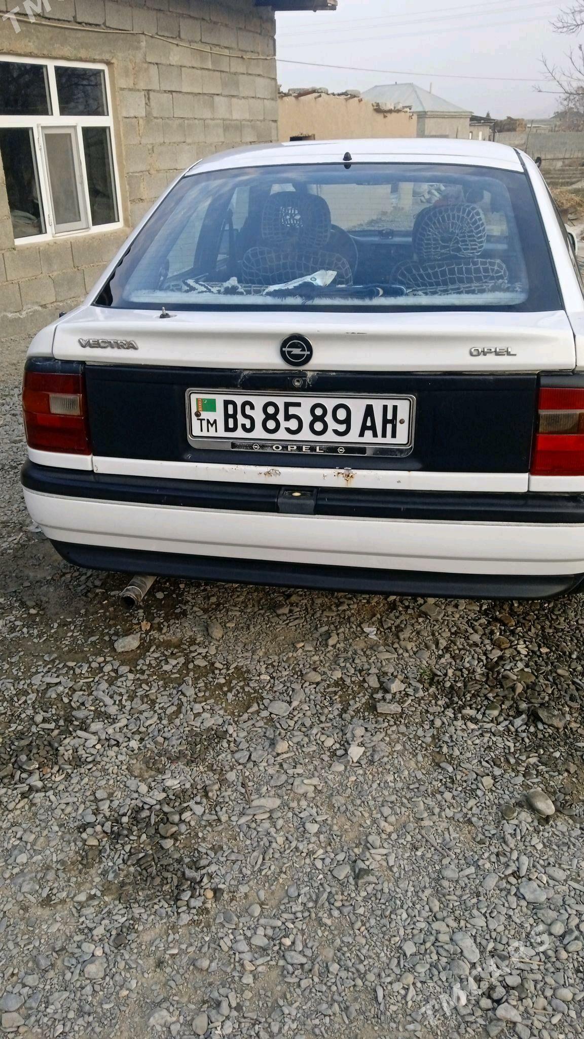 Opel Vectra 1991 - 26 000 TMT - Bäherden - img 2