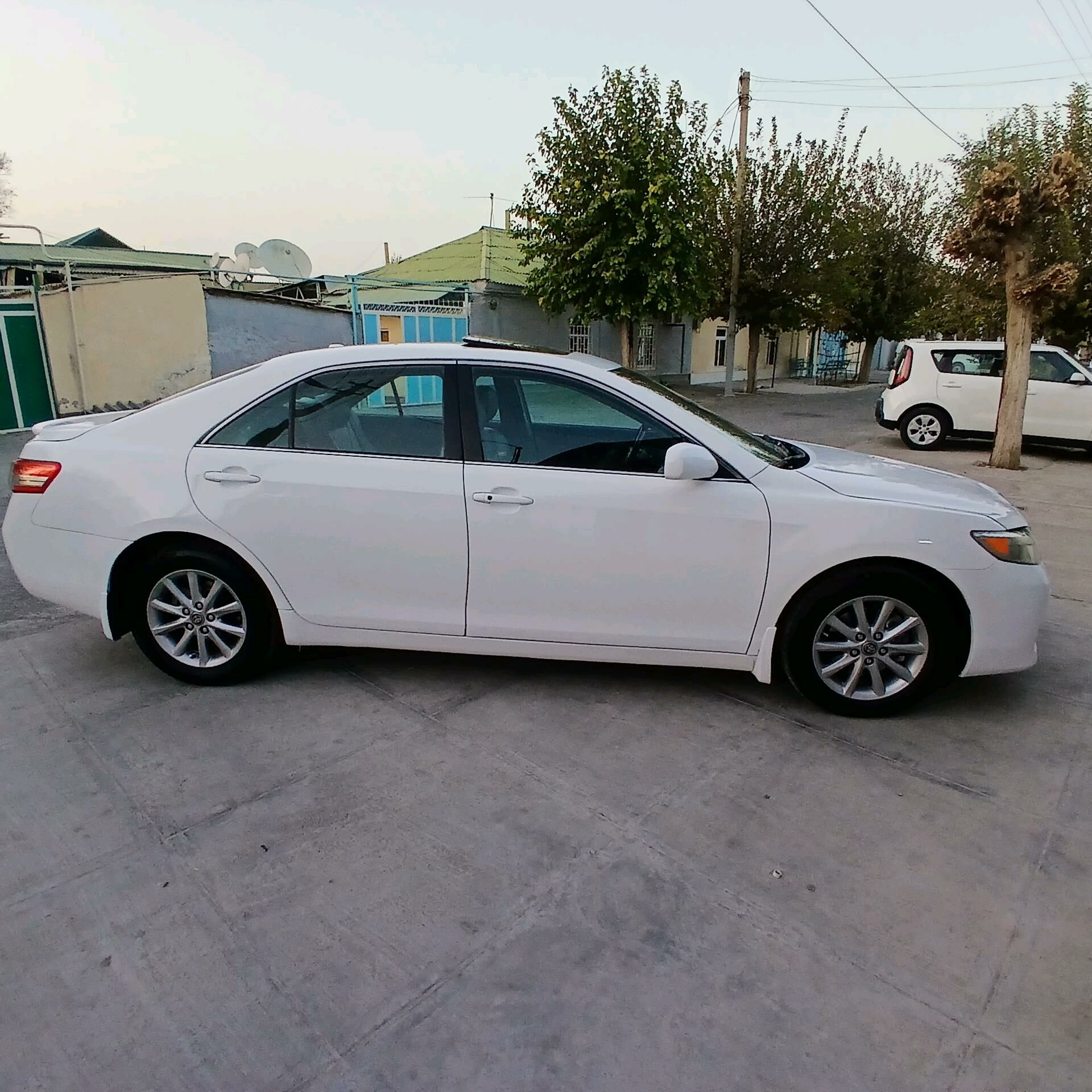 Toyota Camry 2010 - 217 000 TMT - Ашхабад - img 4