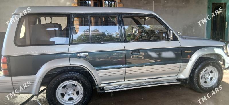 Mitsubishi Montero 1995 - 50 000 TMT - Дашогуз - img 4