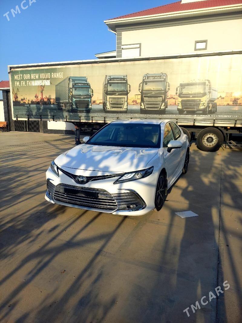 Toyota Camry 2021 - 330 000 TMT - Мары - img 6
