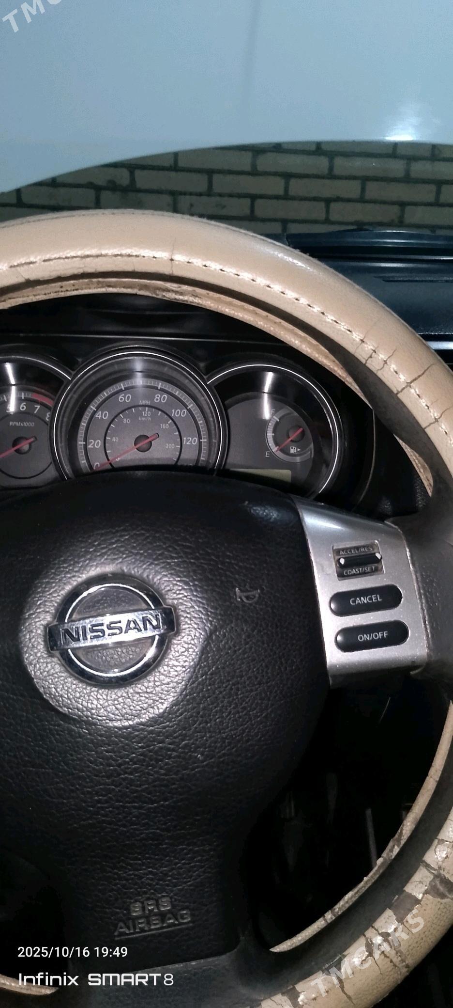 Nissan Versa 2011 - 110 000 TMT - Байрамали - img 2