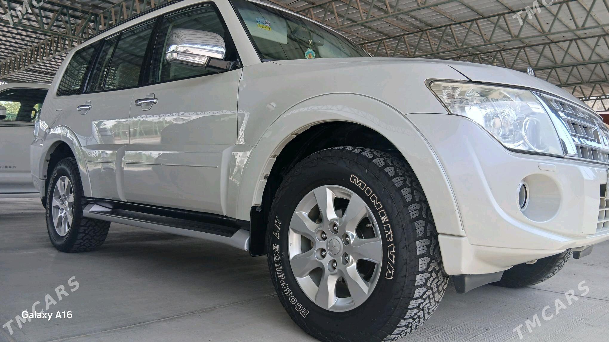 Mitsubishi Pajero 2013 - 290 000 TMT - Район ст. Аэропорта, ул. Гагарина - img 5