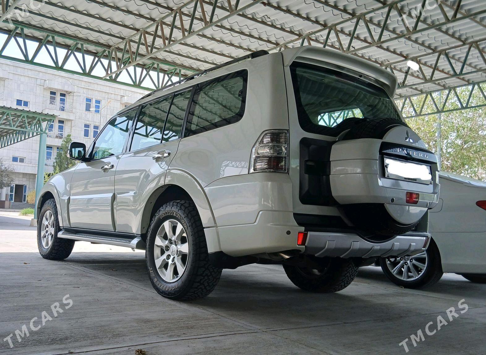 Mitsubishi Pajero 2013 - 290 000 TMT - Район ст. Аэропорта, ул. Гагарина - img 8