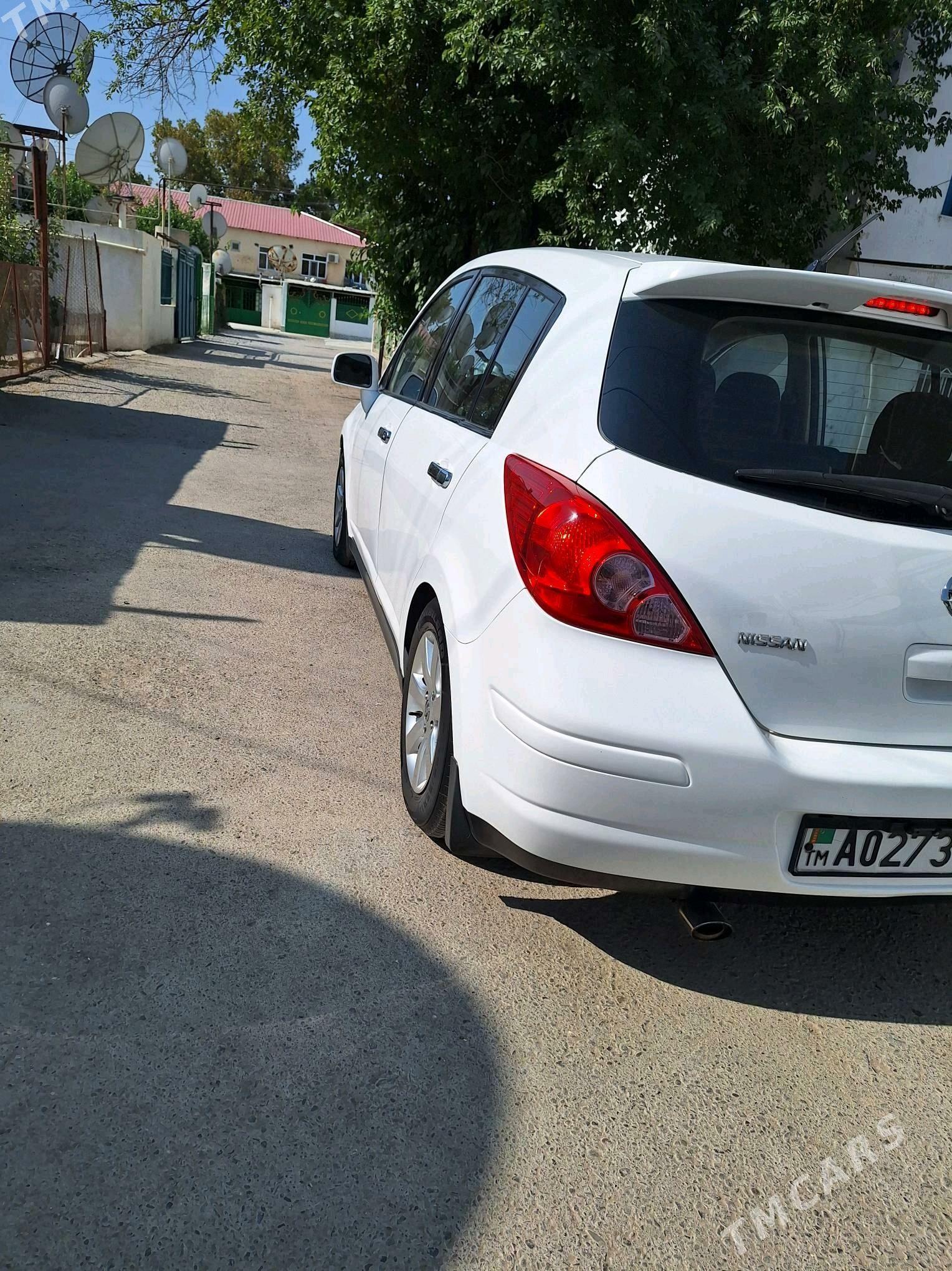 Nissan Versa 2011 - 128 000 TMT - Ашхабад - img 3