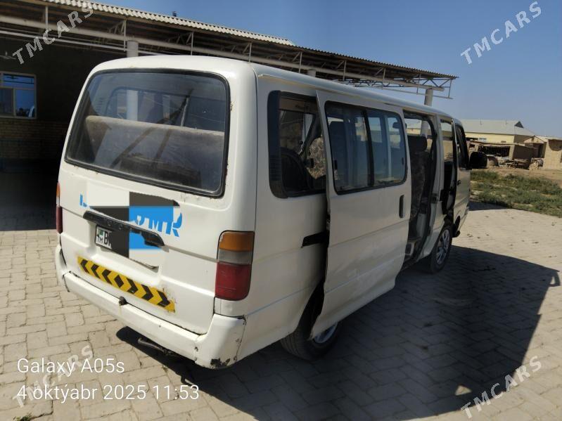 Toyota Hiace 1993 - 70 000 TMT - Векильбазар - img 2