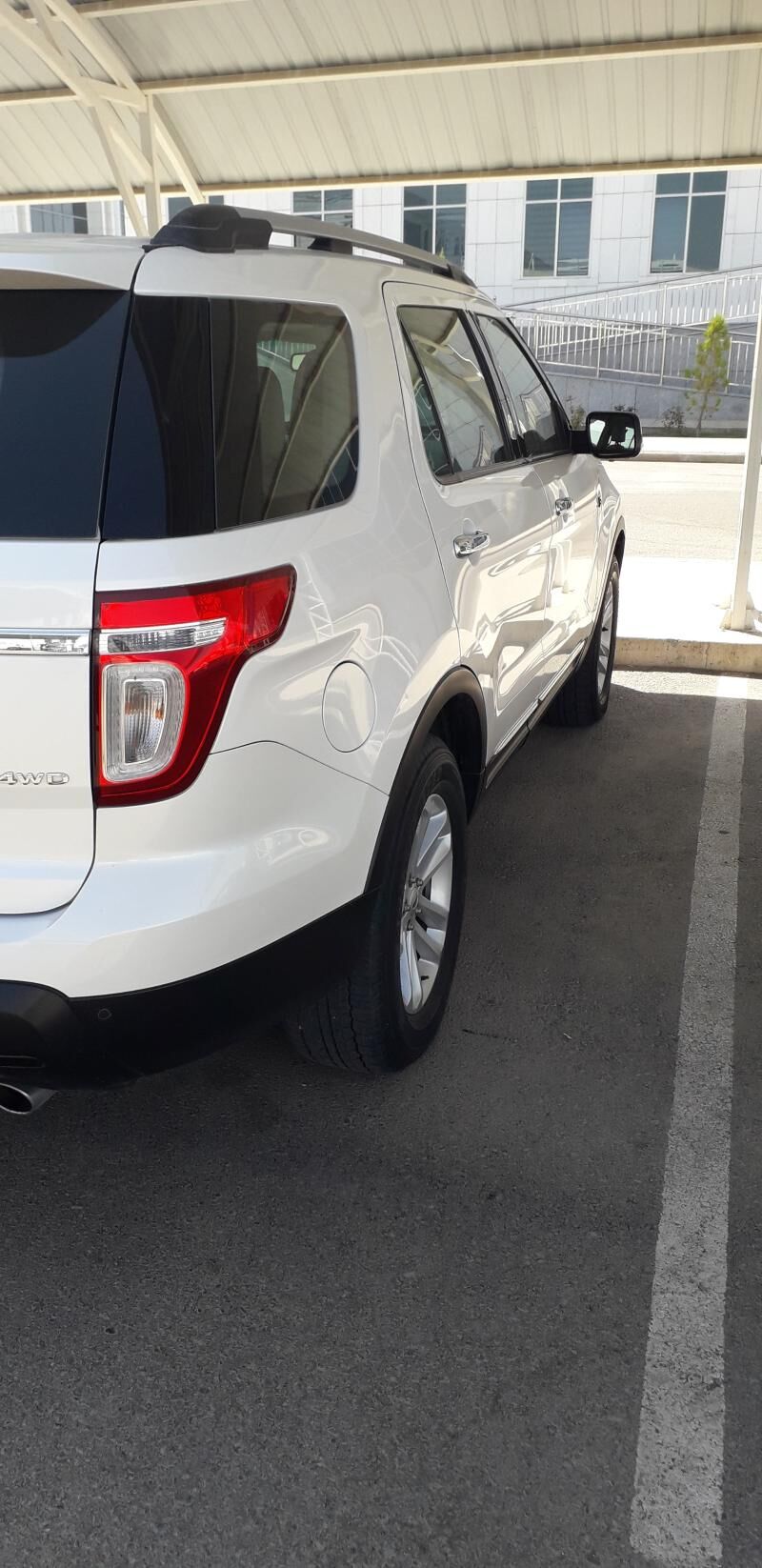 Ford Explorer 2015 - 330 000 TMT - Aşgabat - img 4