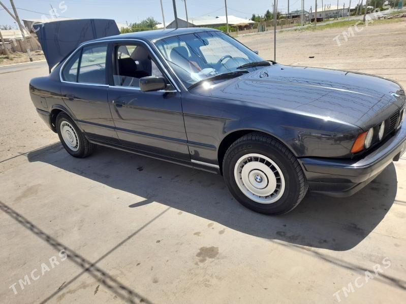 BMW 520 1992 - 75 000 TMT - Туркменабат - img 2