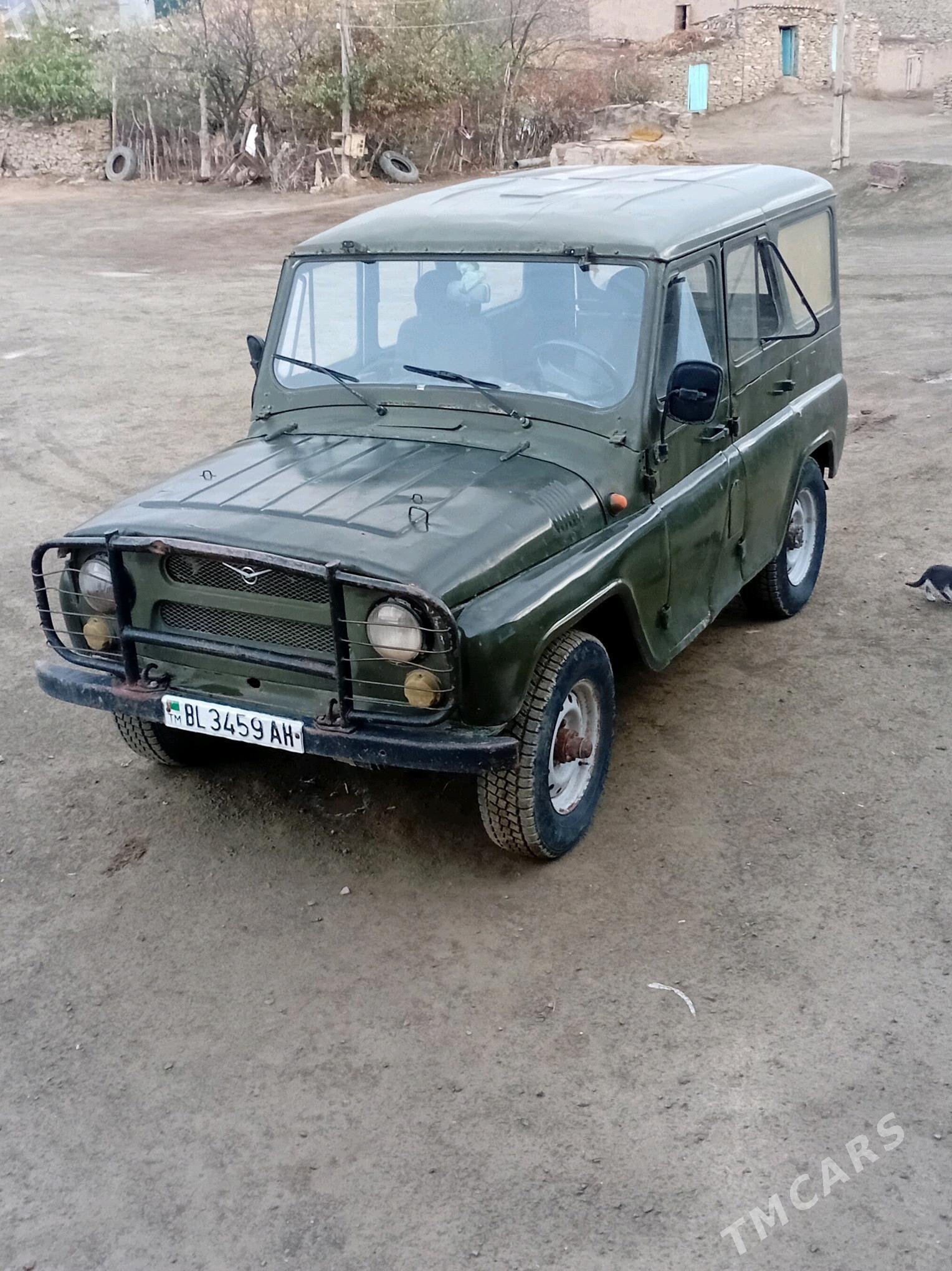 UAZ 469 1999 - 30 000 TMT - Bäherden - img 2