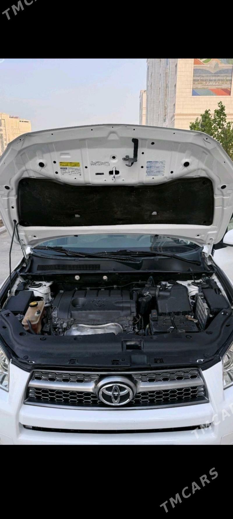Toyota RAV4 2013 - 235 000 TMT - Ашхабад - img 2