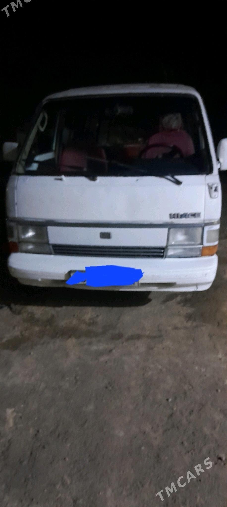 Toyota Hiace 1989 - 40 000 TMT - Мары - img 3