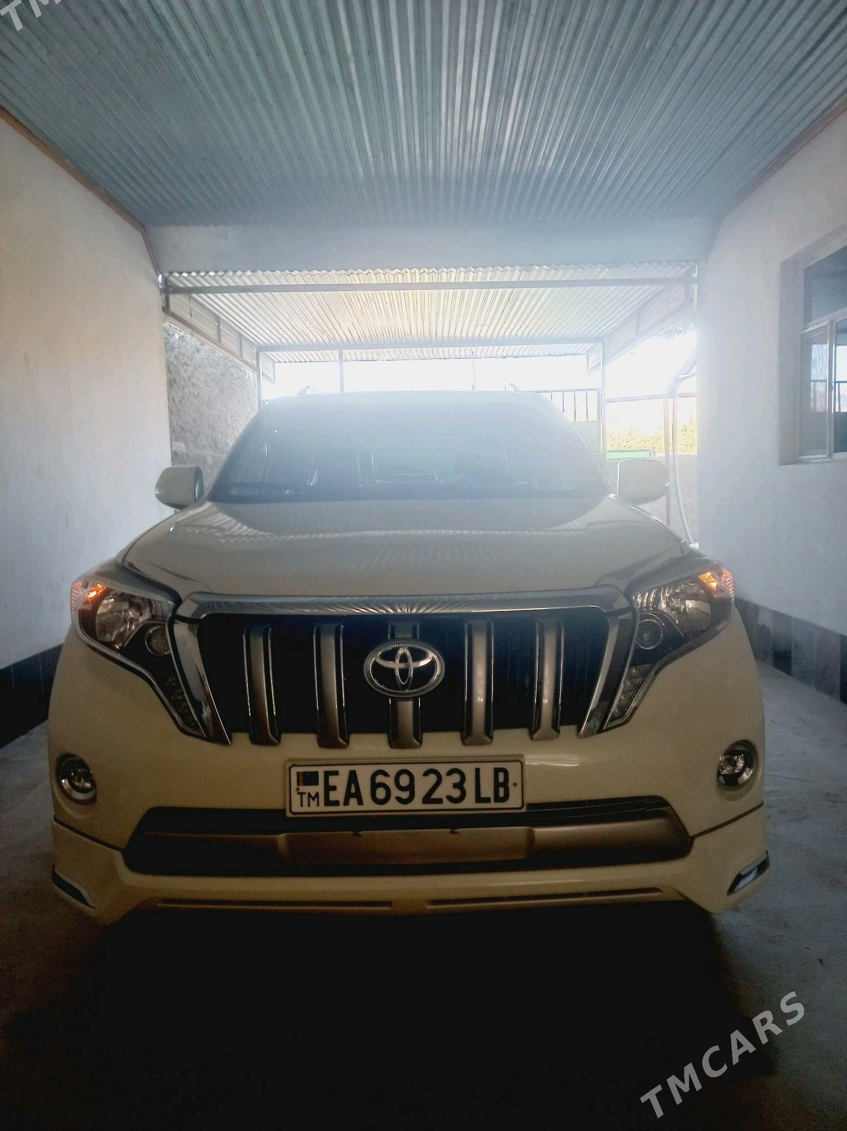 Toyota Land Cruiser Prado 2011 - 500 000 TMT - Magdanly - img 4