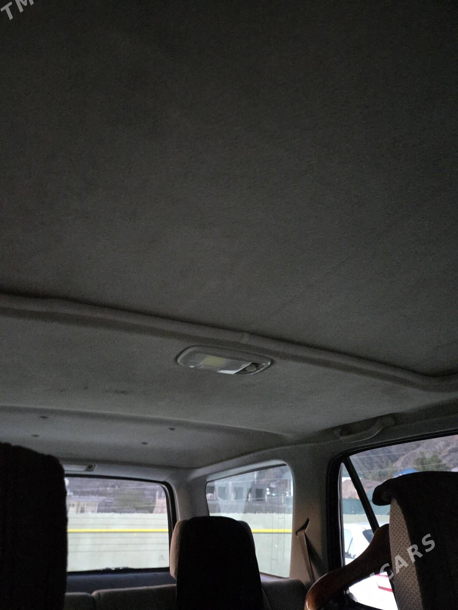 Toyota 4Runner 2001 - 150 000 TMT - Türkmenbaşy - img 2