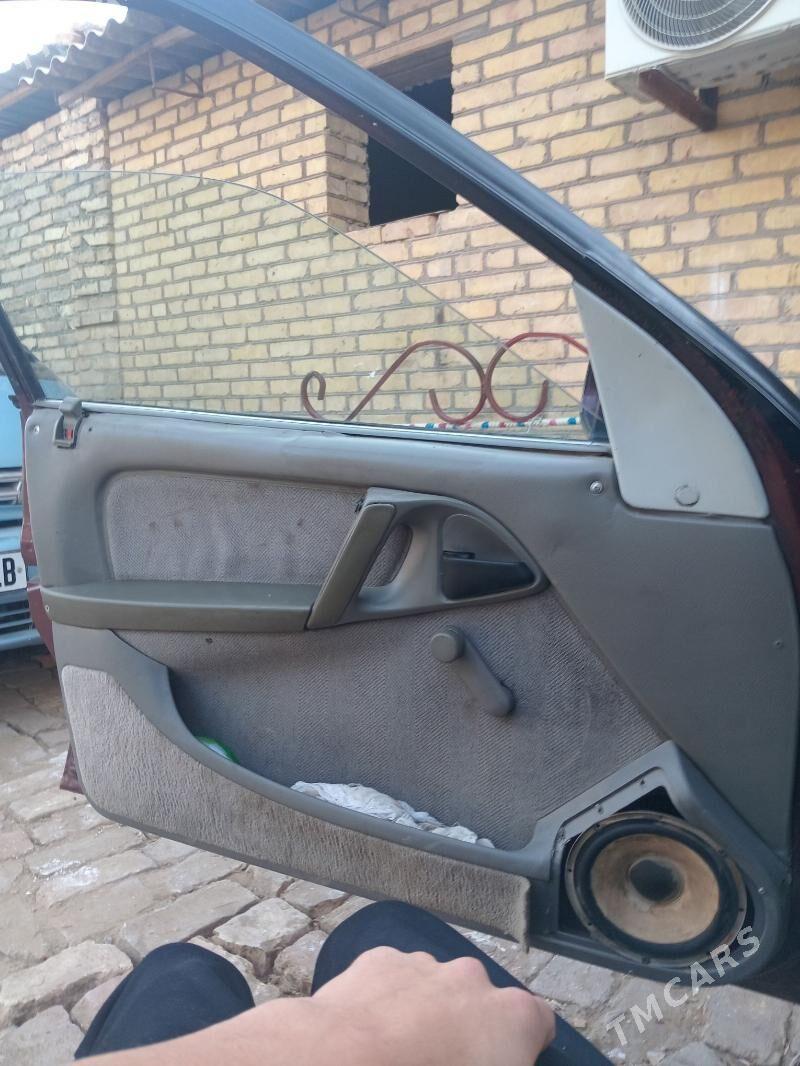 Opel Omega 1992 - 25 000 TMT - Сакар - img 5
