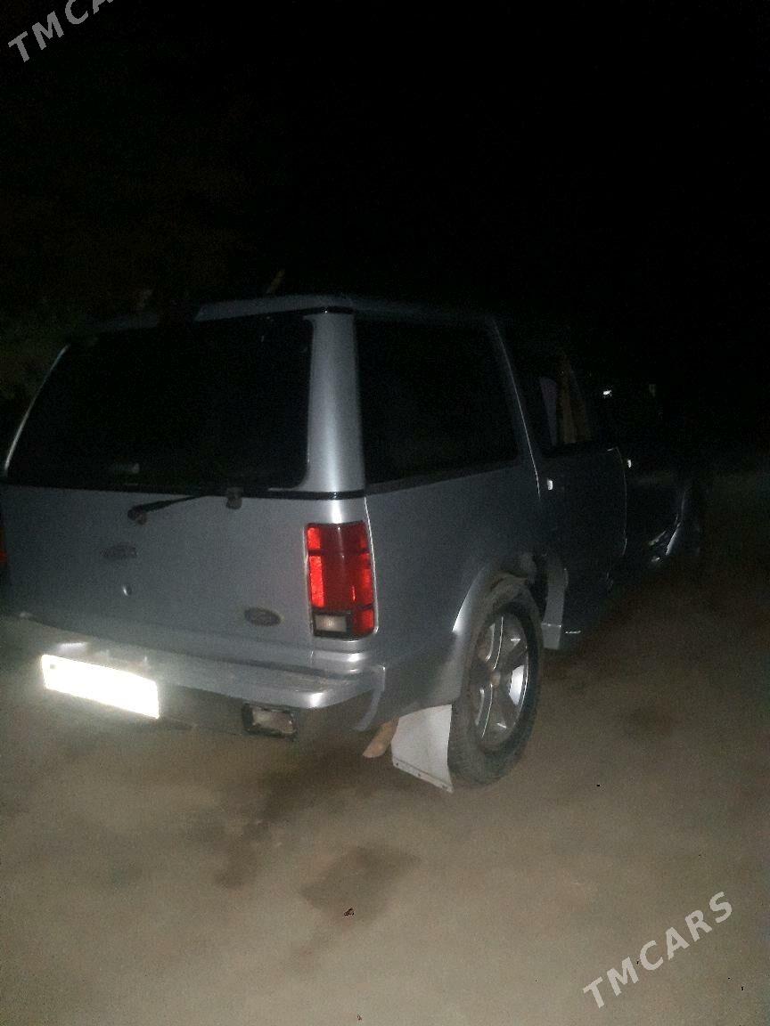 Ford Explorer 1994 - 40 000 TMT - Дянев - img 6