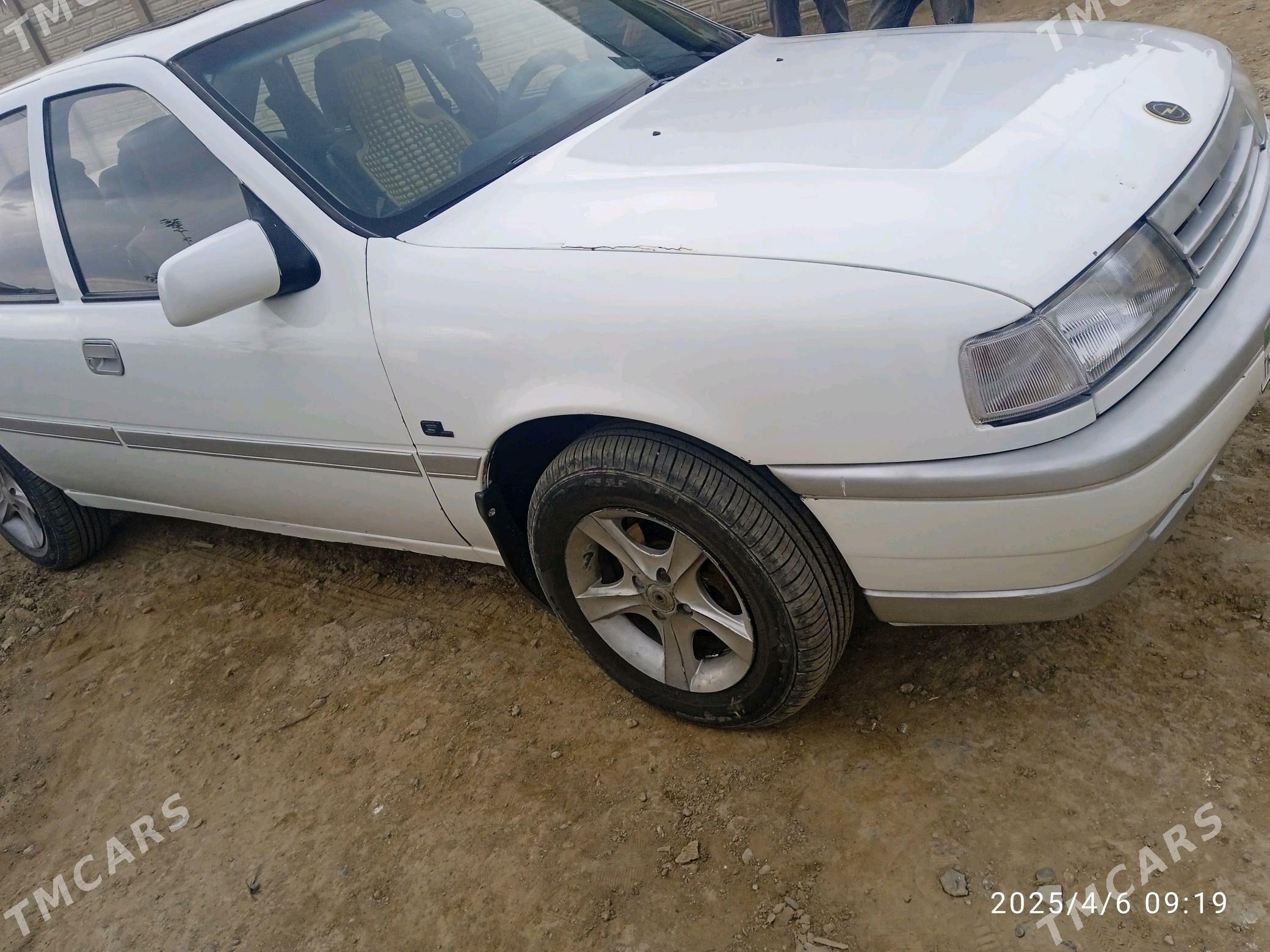Opel Vectra 1989 - 29 000 TMT - Мургап - img 4