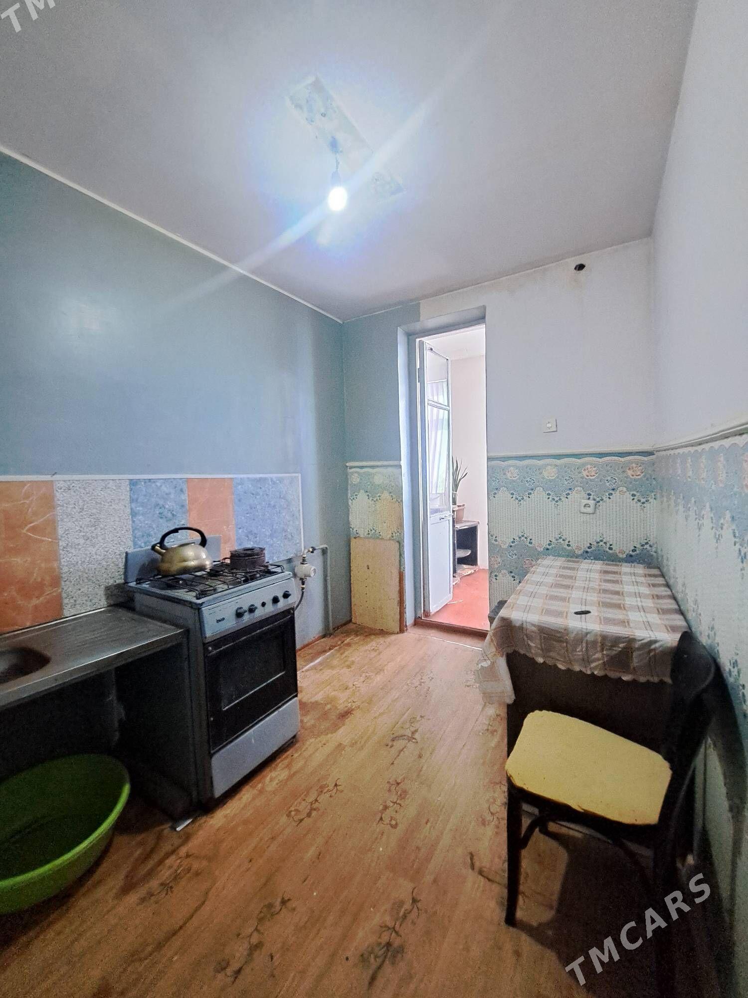 Цент мкр 3 этаж 4 ком - Туркменабат - img 8