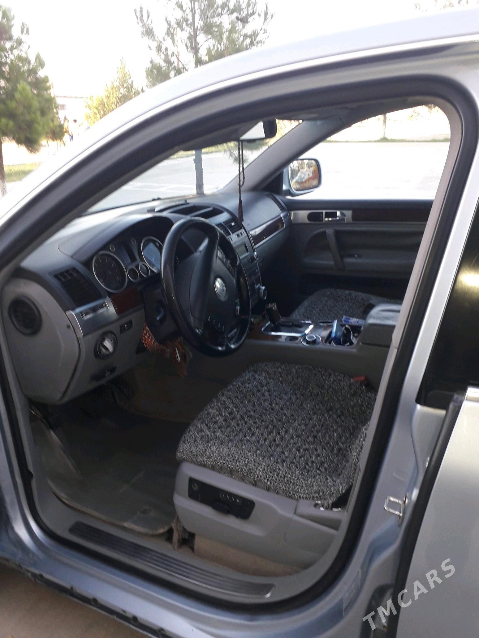 Volkswagen Touareg 2004 - 103 000 TMT - Сакарчага - img 7