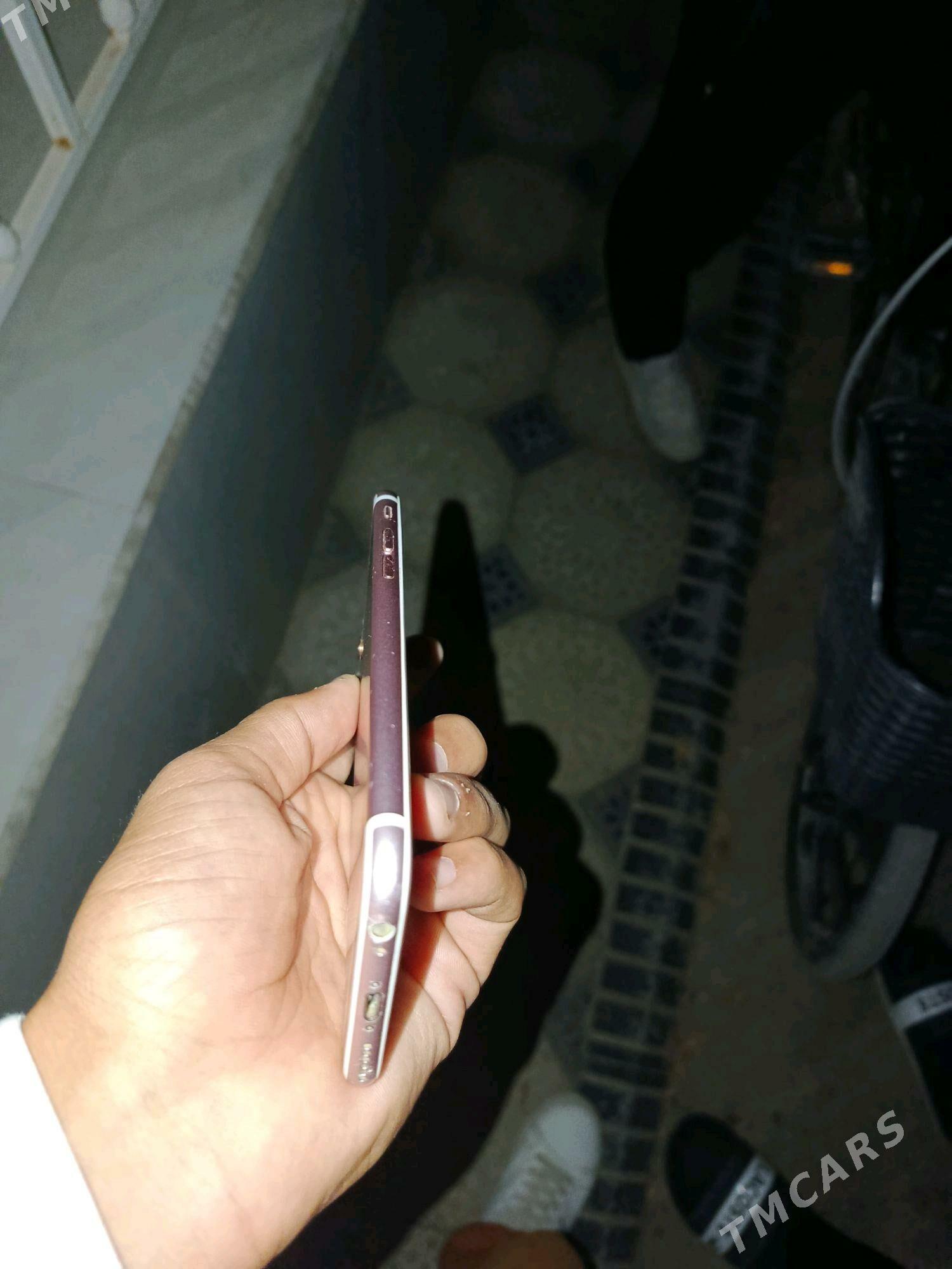 iPhone 6s - Mary - img 6