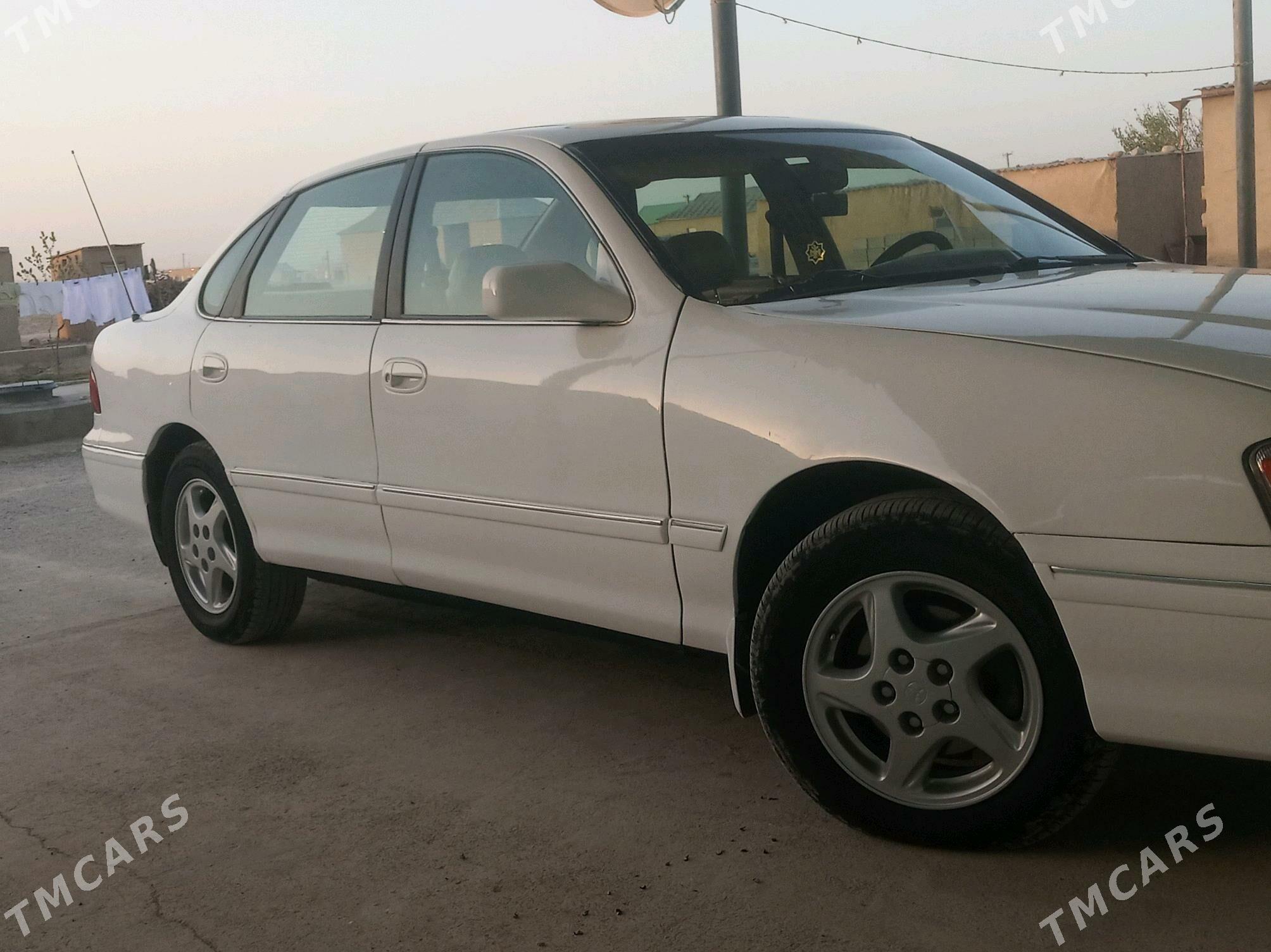 Toyota Avalon 1998 - 115 000 TMT - Kaka - img 5