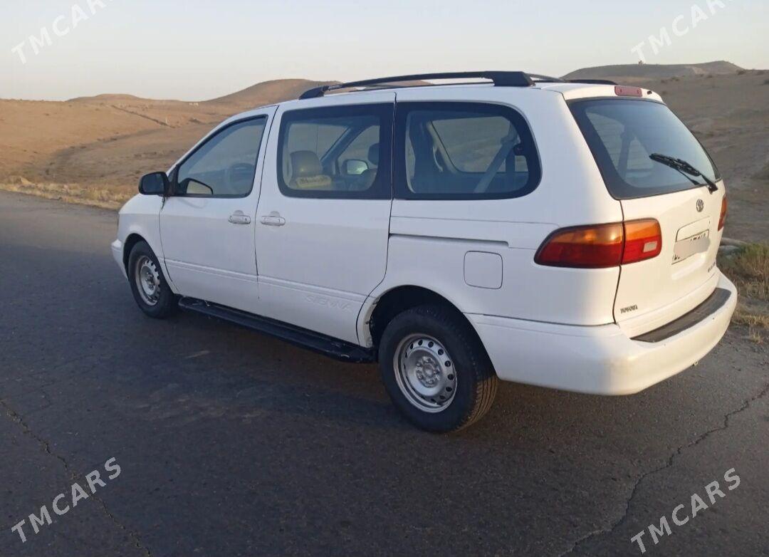 Toyota Sienna 2001 - 150 000 TMT - Койтендаг - img 7