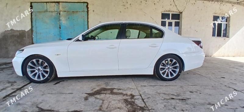 BMW E60 2004 - 120 000 TMT - Болдумсаз - img 2