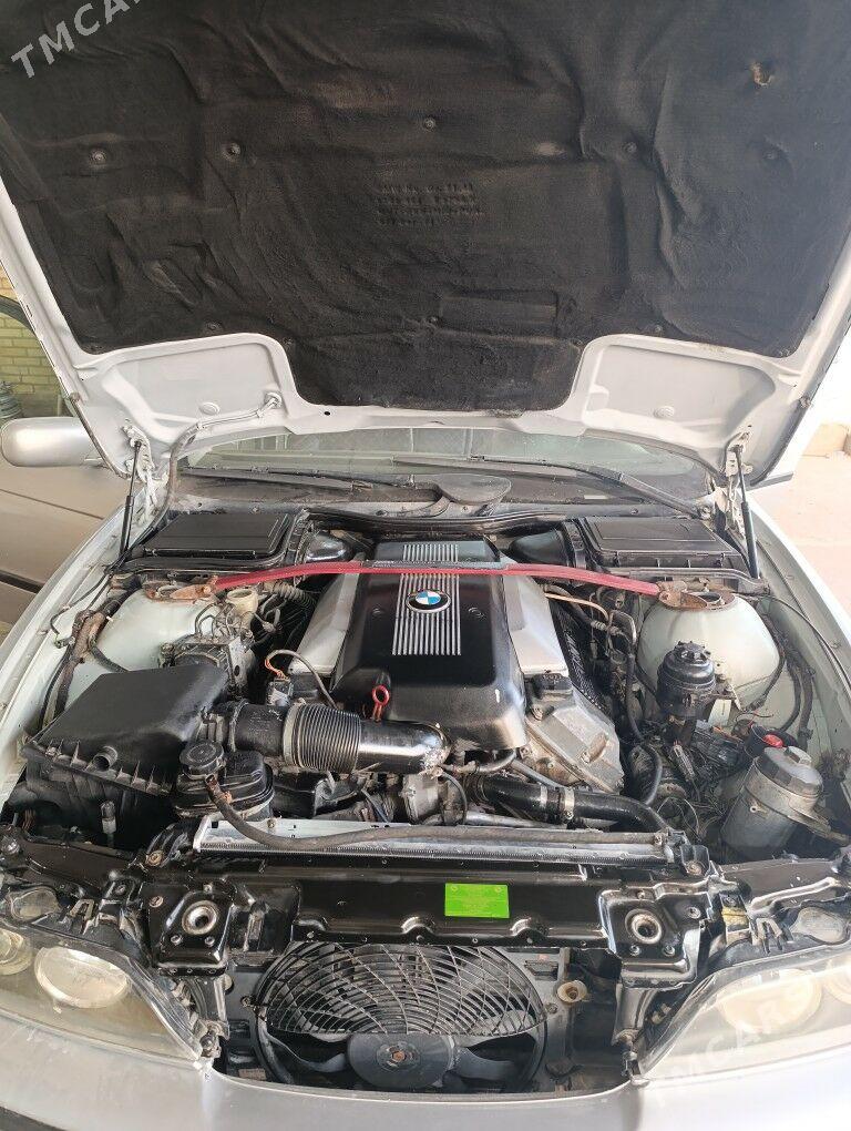 BMW E39 2000 - 110 000 TMT - Серахс - img 4