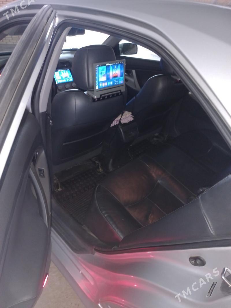 Toyota Camry 2010 - 240 000 TMT - Байрамали - img 1