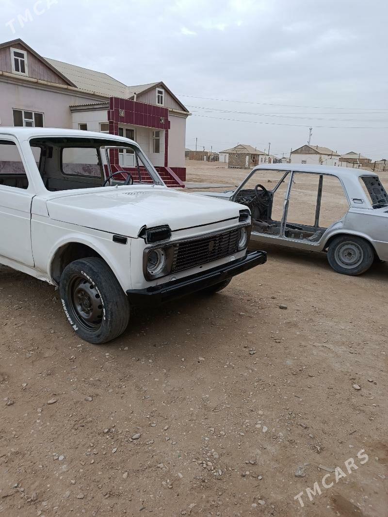 Lada Niva 1989 - 20 000 TMT - Esenguly - img 7