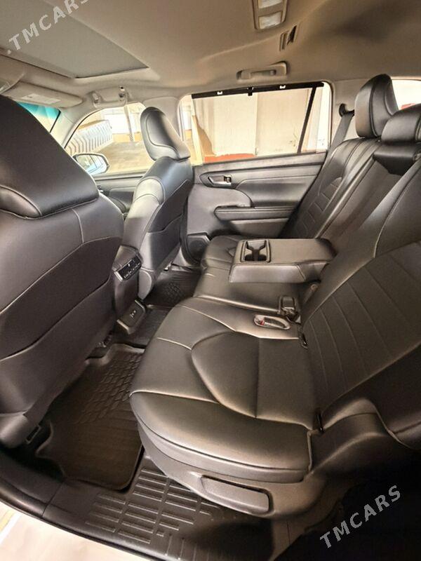 Toyota Highlander 2022 - 575 000 TMT - Ашхабад - img 9