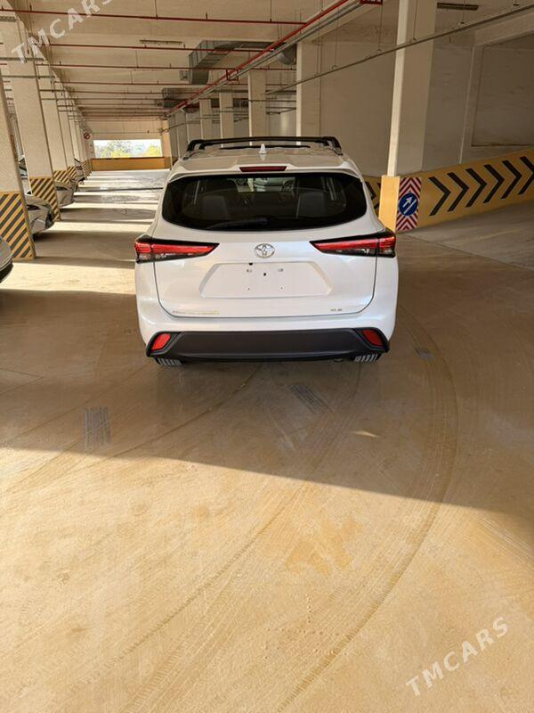 Toyota Highlander 2022 - 575 000 TMT - Ашхабад - img 4