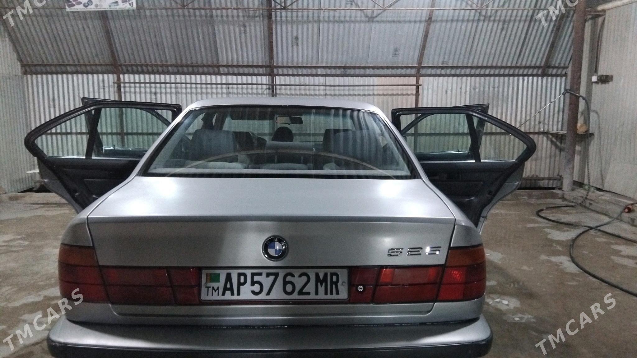 BMW 525 1992 - 55 000 TMT - Mary - img 3