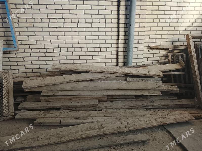 Agaç Çorny üçin B - Baýramaly - img 1