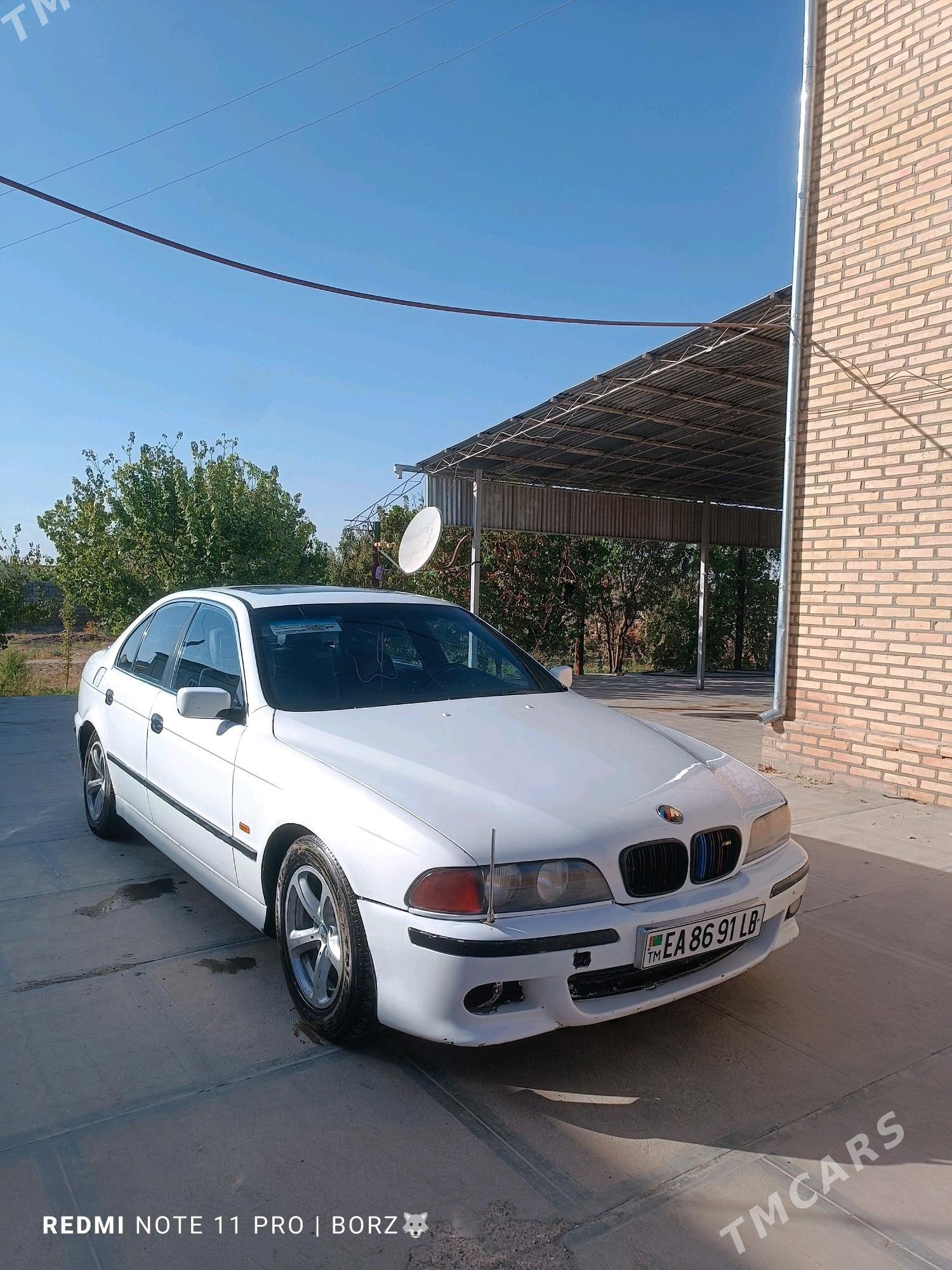 BMW E39 1996 - 110 000 TMT - Магданлы - img 5